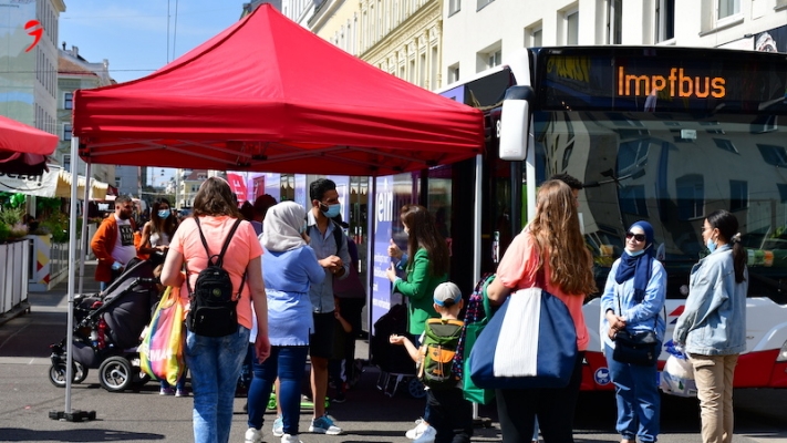 Avusturya’da zorunlu korona aşısı tartışması