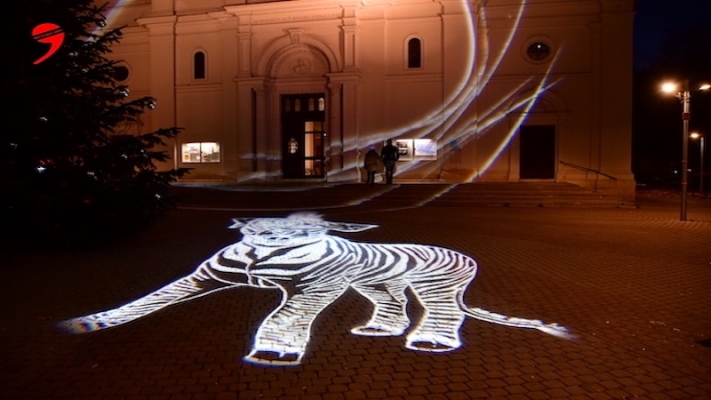 Her şeye rağmen aşk ile yaşamak