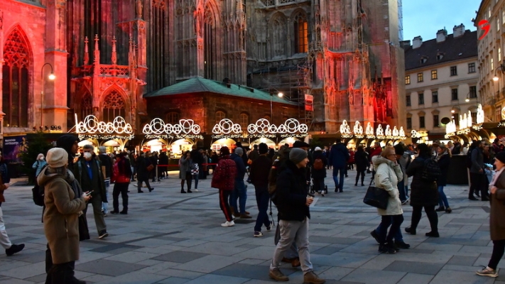 Noel’den 12 gün önce sokağa çıkma yasağı kaldırılacak | Ya sonra?