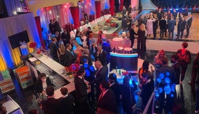 ORF’in fakirlere yardım programına, “Parti yaptılar” suçlaması | “Başbakan istifa etsin”