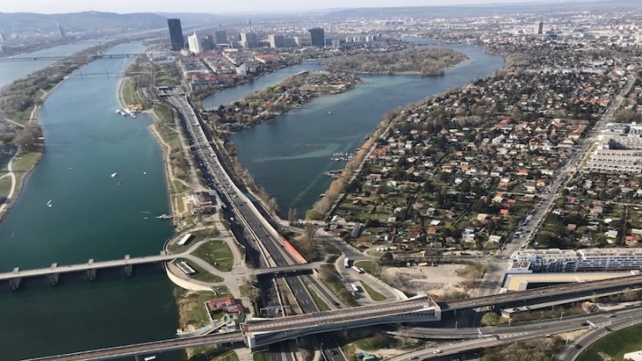 Viyana Enerji 3.000 metre derinlikte 100 derece sıcak su keşfetti