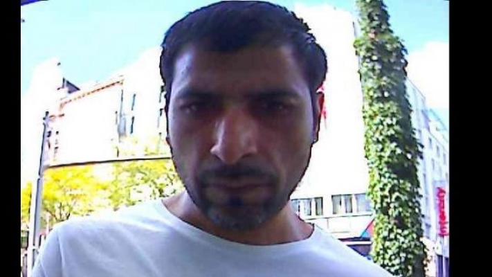 Viyana Polisi, hastanede hastayı soyan adamı arıyor