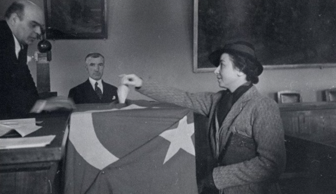 5 Aralık 1934 | Türkiye’de kadınların seçme ve seçilme hakları