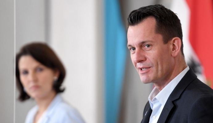 Avusturya’da aşı zorunluluğu dört parti tarafından destekleniyor