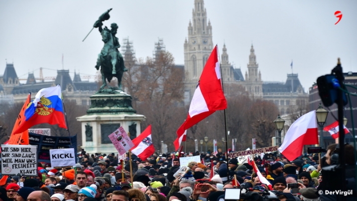 Avusturya’da yapılan aşı karşıtı gösterilerin bilançosu
