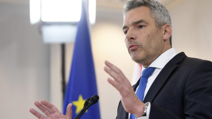 Başbakan Nehammer sokağa çıkma yasağının sona ereceğini duyurdu