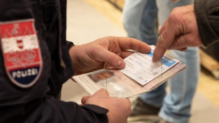 Avusturya’da bir günde Alışveriş mağazalarında 33 bin 2-G kontrolü yapıldı