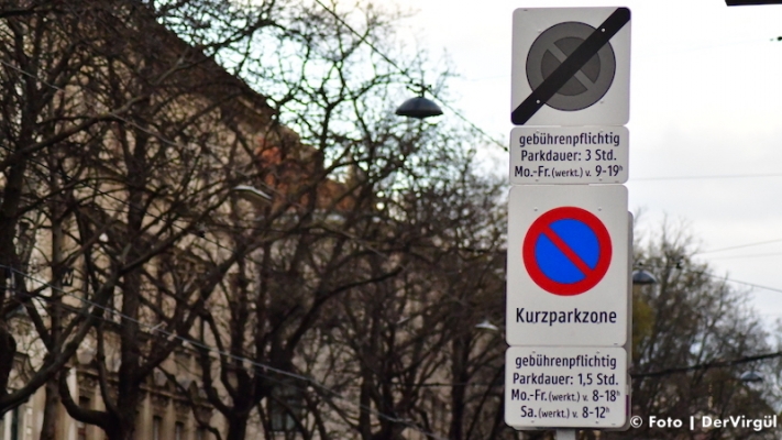 Verkehrsschilder für Kurzparkzone in ganz Wien