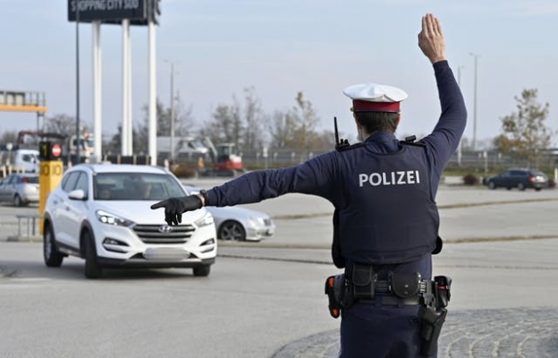 Ehliyetsiz ne kadar süre araba kullanabileceğini deneyen sürücü, 16 yıl sonra yakalandı