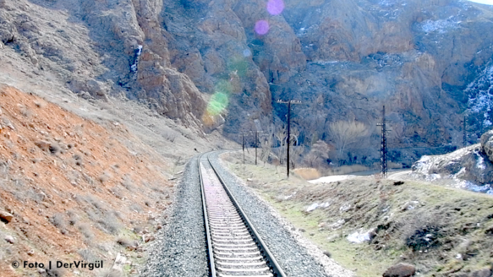 İngiltere, tarihinin en büyük altyapı ihracat finansmanını Ankara-İzmir hızlı tren hattı için sağlayacak
