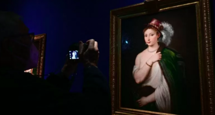 Rusya ödünç verdiği sanat eserlerini geri istedi