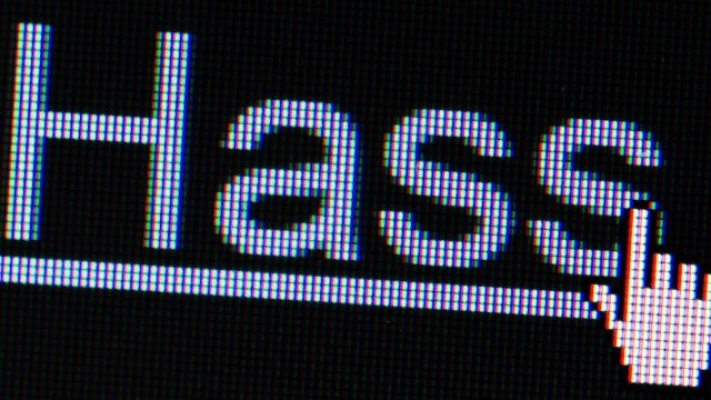 Gesetzeseinigung gegen Hass im Netz