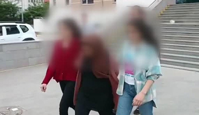 6 yaşındaki engelli kızını öldürdü