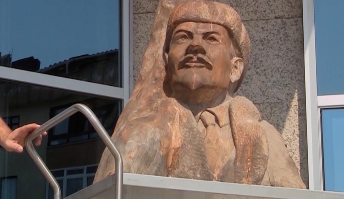 Akçakoca’ya vuran Lenin büstünün hikâyesi