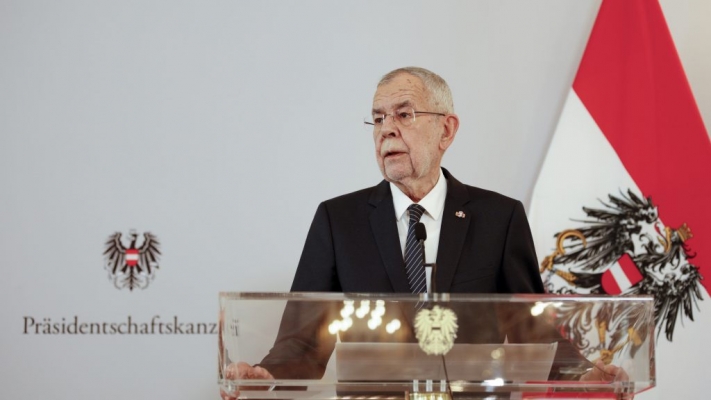 Avusturya Cumhurbaşkanı yeniden aday olacağını açıkladı