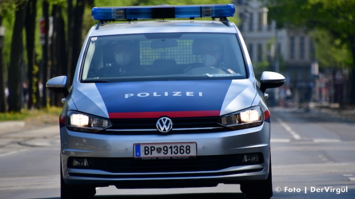 Avusturya polisinden insan kaçakçısı çeteye operasyon