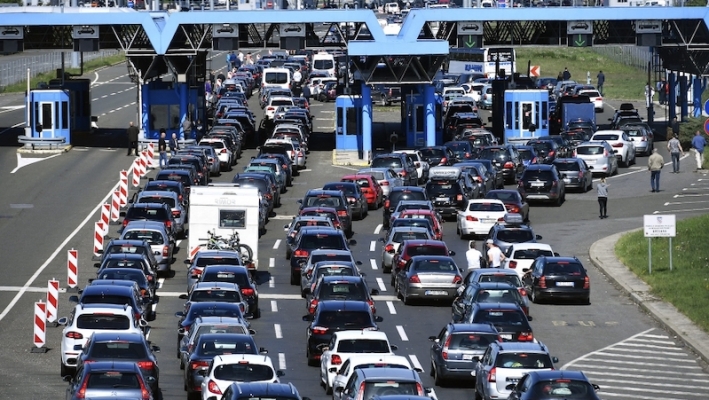 Türkiye’den Avusturya’ya dönerken 850 Euro kuruyemiş cezası ödedi