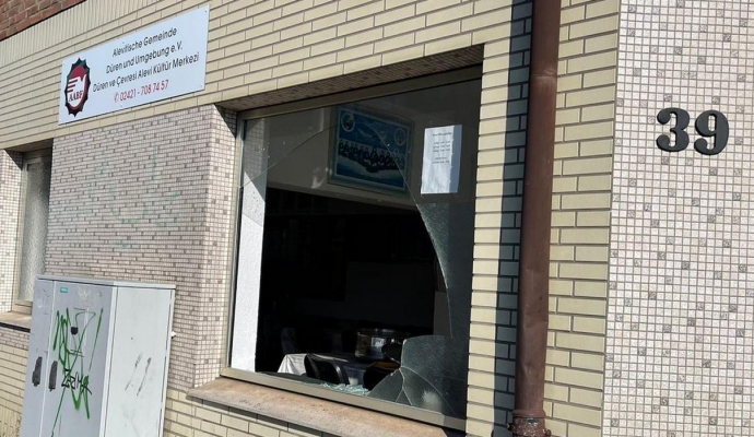 Almanya’da Alevi derneğine saldırı