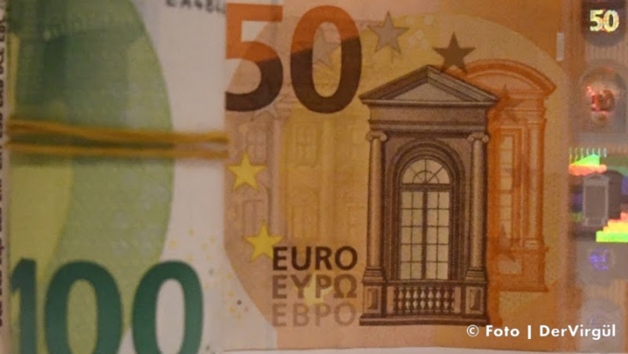 Avusturya’da öğrencilere 300 Euro yardım