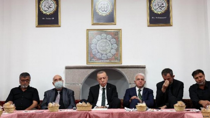 Erdoğan’ın cemevi ziyareti | Aleviler ne istiyor?
