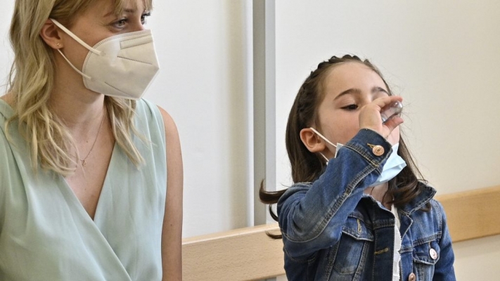 Viyana Belediyesi öğrencilerden PCR testi istiyor
