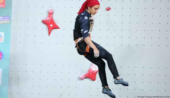 Sorge um iranische Sportlerin, die ohne Kopftuch kletterte
