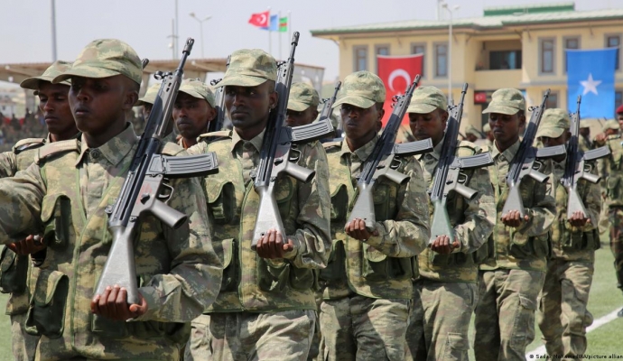 Türkei verstärkt Verteidigungsdiplomatie in Afrika