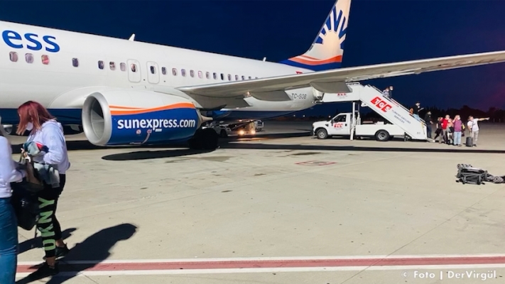 Türkiye’den havalanan Sun Express uçağı Köln’e acil iniş yaptı