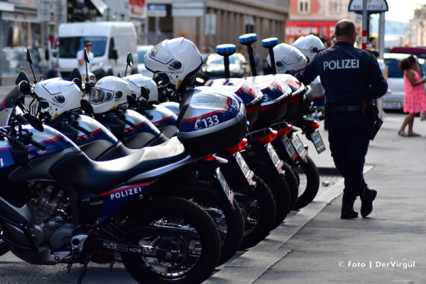 Viyana trafik polisi, iki saat içerisinde ceza rekoru kırdı