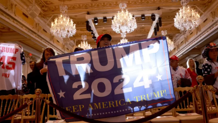 Donald Trump kündigt an, 2024 erneut für das Präsidentenamt zu kandidieren