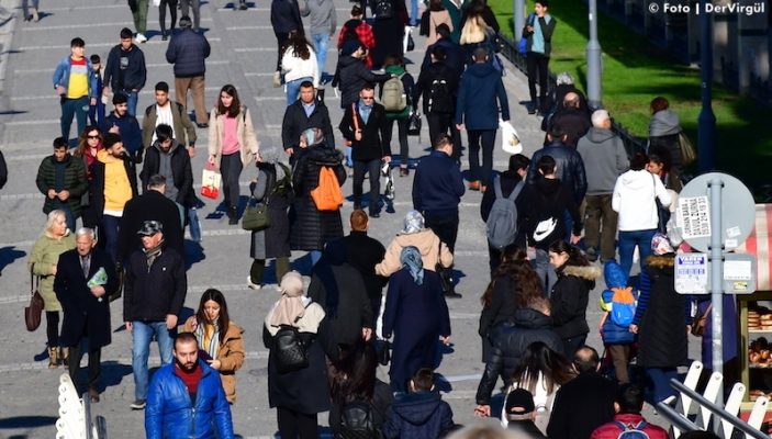 Dünya nüfusu 8 milyara ulaştı