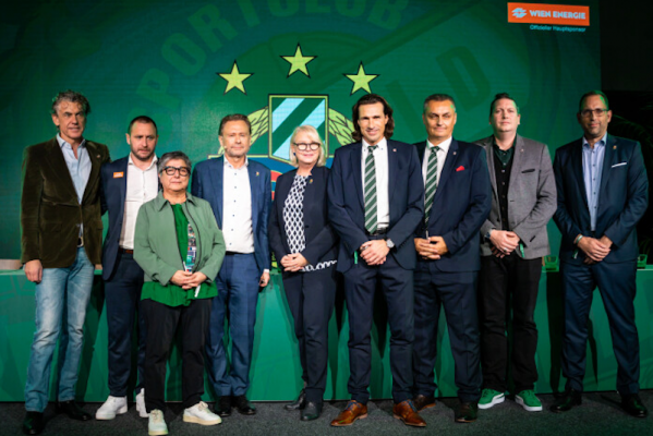Nurten Yılmaz Rapid Wien futbol kulübü yönetimine seçildi