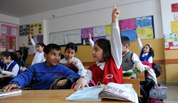 Zorunlu din dersine karşı kampanya başlatıldı