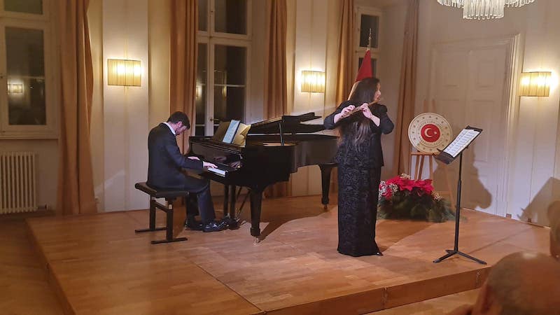 “Sihirli Flüt” Salzburg’da büyüledi