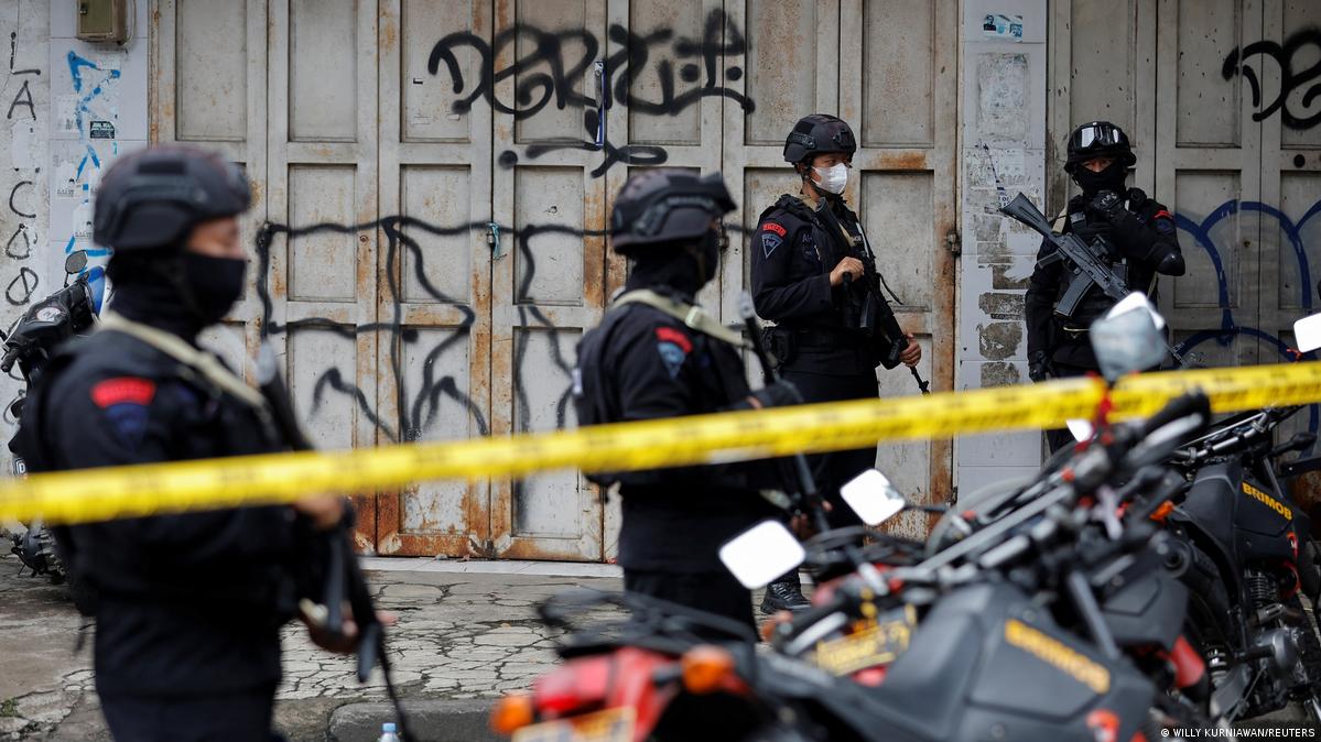 Polizist bei Selbstmordattentat in Indonesien getötet