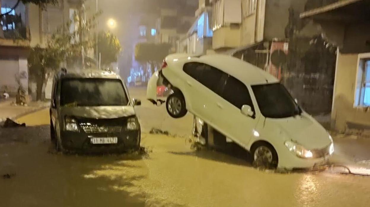 Antalya’da Sel…