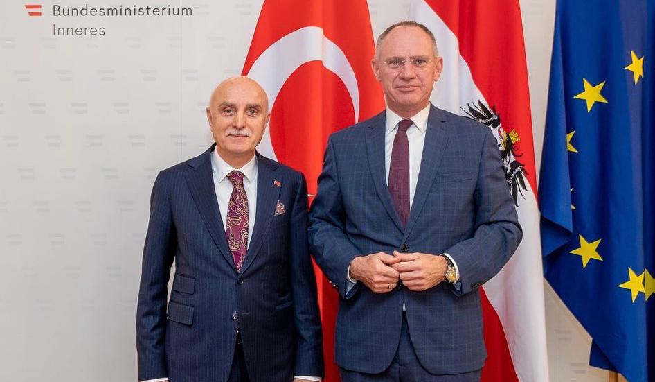 Karner ile Erdil Viyana’da bir araya geldi