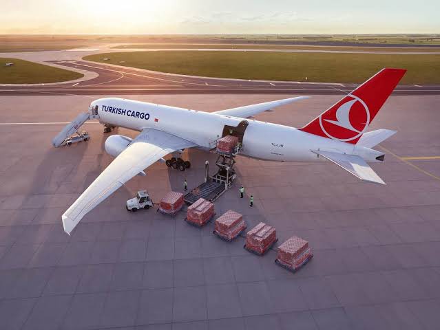 Turkish Cargo yardımları deprem bölgesine ücretsiz taşıyacak