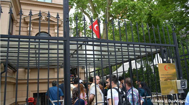 Avusturya’daki Türkiye vatandaşları bugün sandığa gidiyor