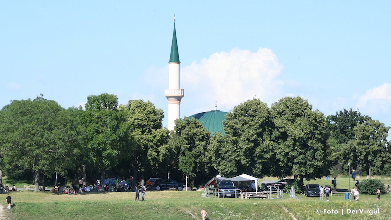 “Avusturya’da İslam” | FPÖ takip çalışması istiyor