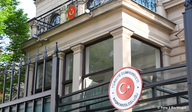 İkinci tur oyları 1,5 milyonu geçti