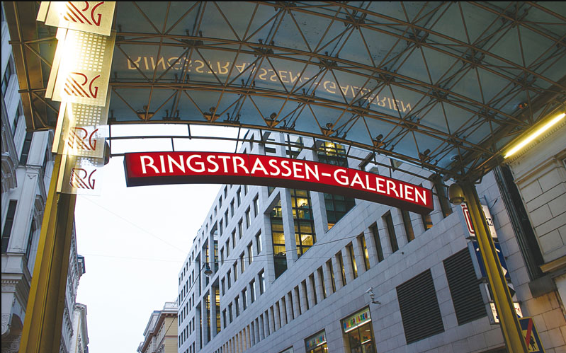 Viyana Ringstrasse galerilerinde çıkan yangında 150 kişi tahliye edildi
