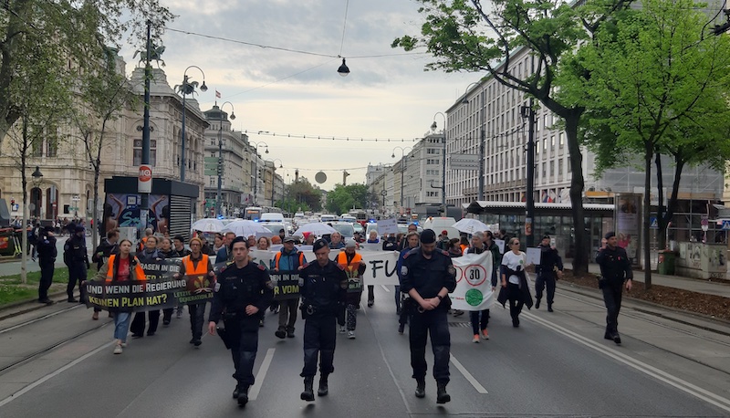 Viyana trafiğinde kaos: Ring ve Gürtel’de İklim Protestoları