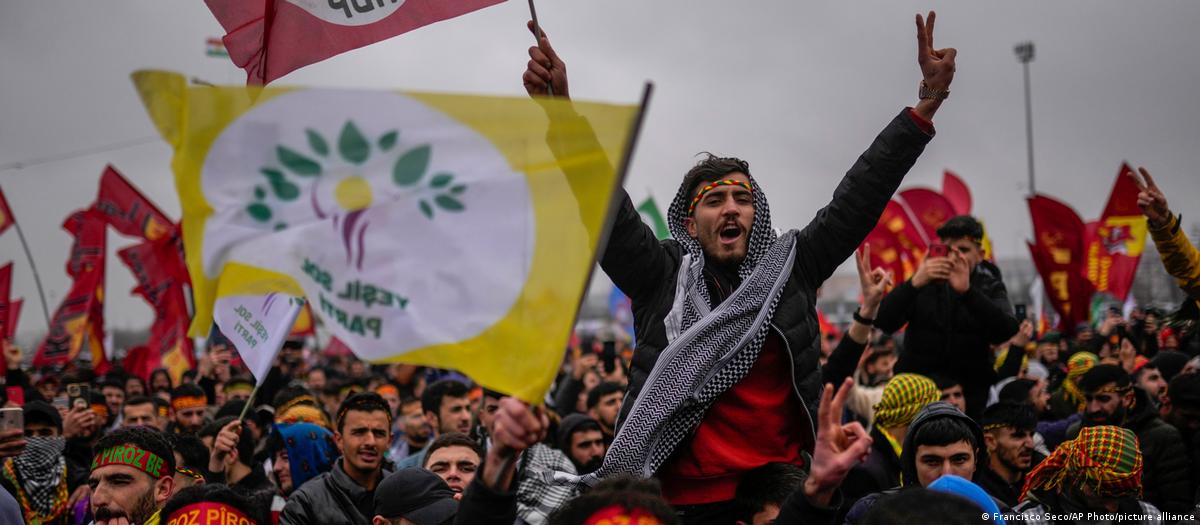 Yeşil Sol ve HDP özeleştiri yaptı