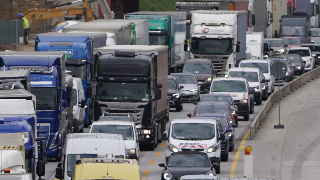 Hafta sonunda trafik sıkışıklığı sizi bekliyor