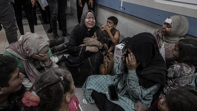 İsrail, sivillerin sığındığı hastaneyi vurdu | 500 kişi hayatını kaybetti