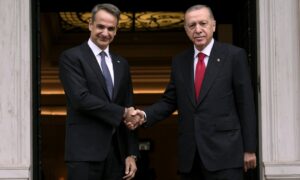 Bir anda yeniden dost mu olundu?