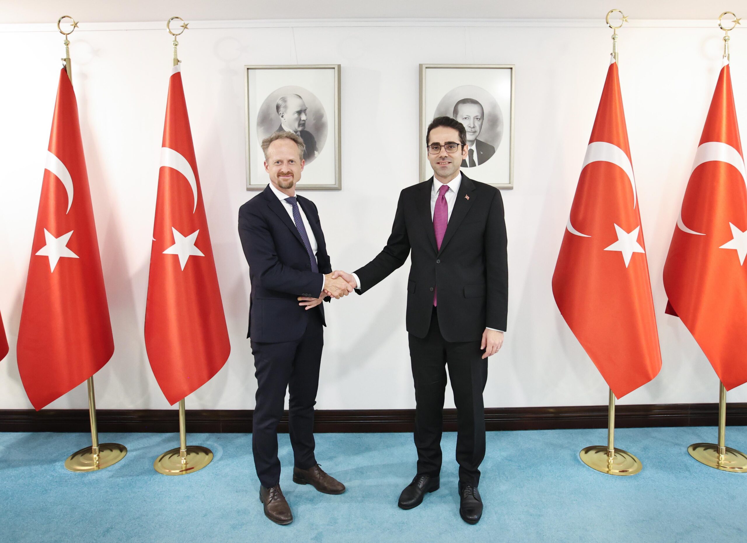 Ankara’da görüşmeler başladı