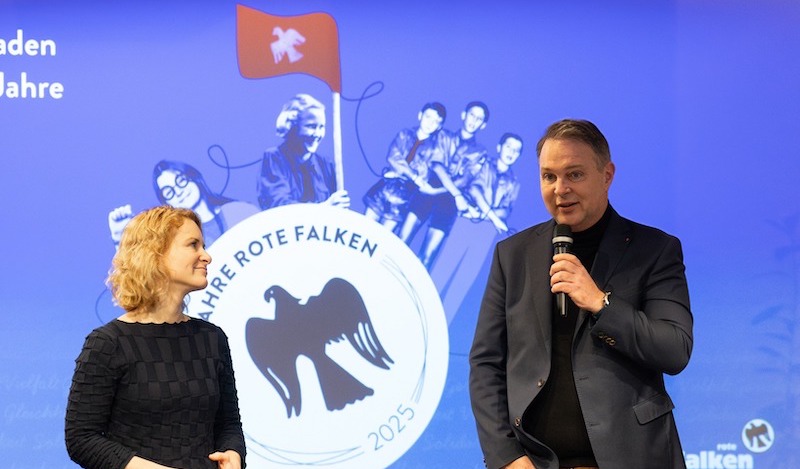 Rote Falken [Kızıl Şahinler]