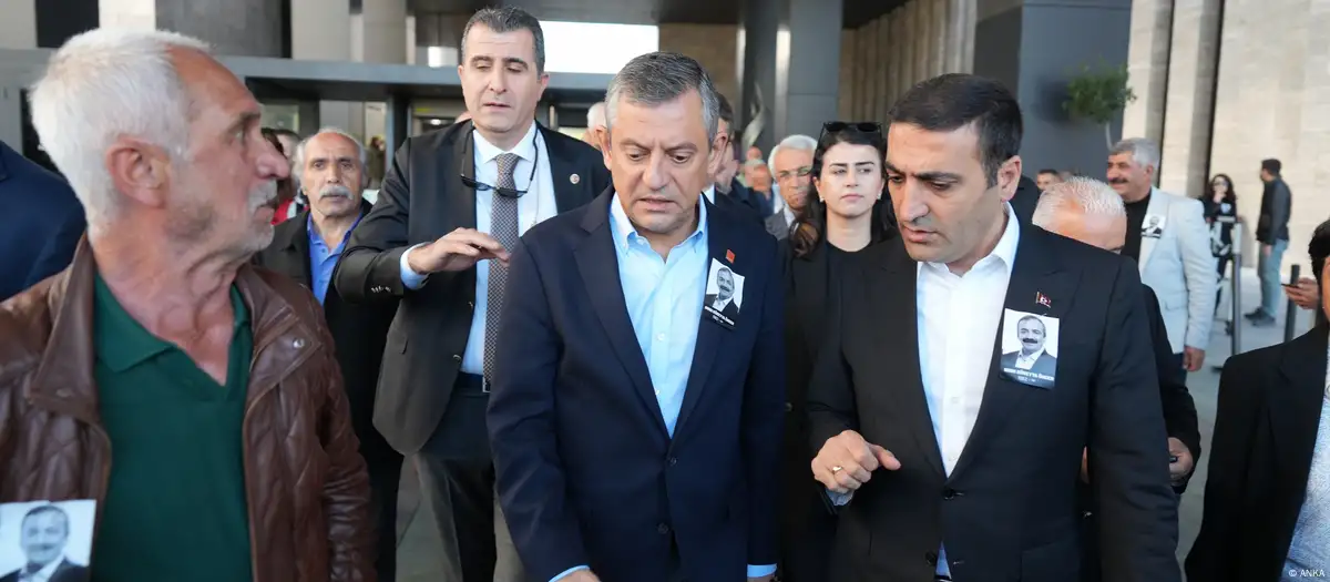 Saldırının ardından Özgür Özel’den ilk açıklama
